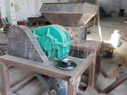 ZH-SSJ400撕碎机粉碎铝圈现场